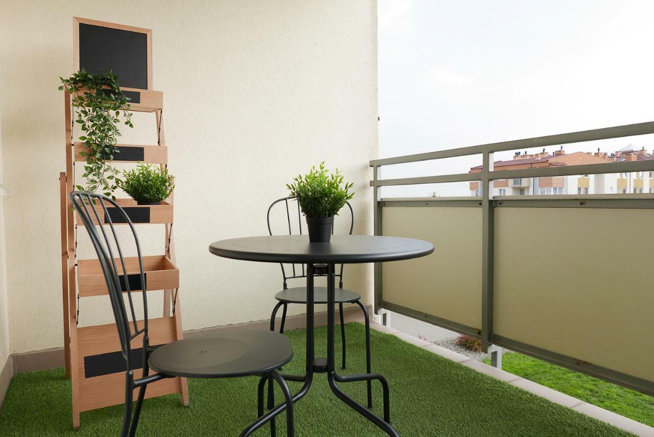 Apartament Jantarowa Lublin Exterior foto